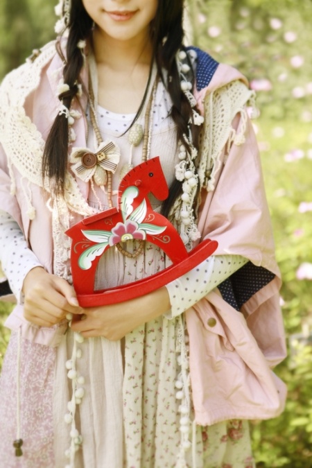 清纯美女学生妹户外唯美写真图片(第8页)