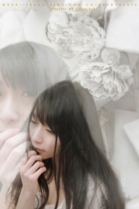 清纯美女学生妹户外唯美写真图片(第13页)
