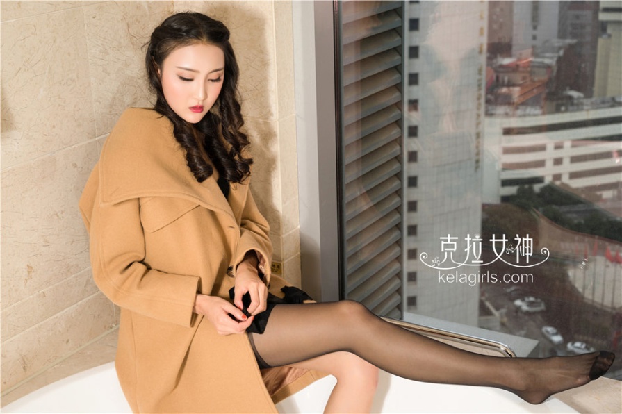 气质美女夏可木子浴室黑丝美腿写真照片(第10页)