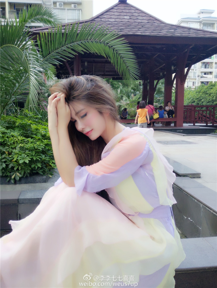 养眼美女李七喜时尚生活照图片(第33页)