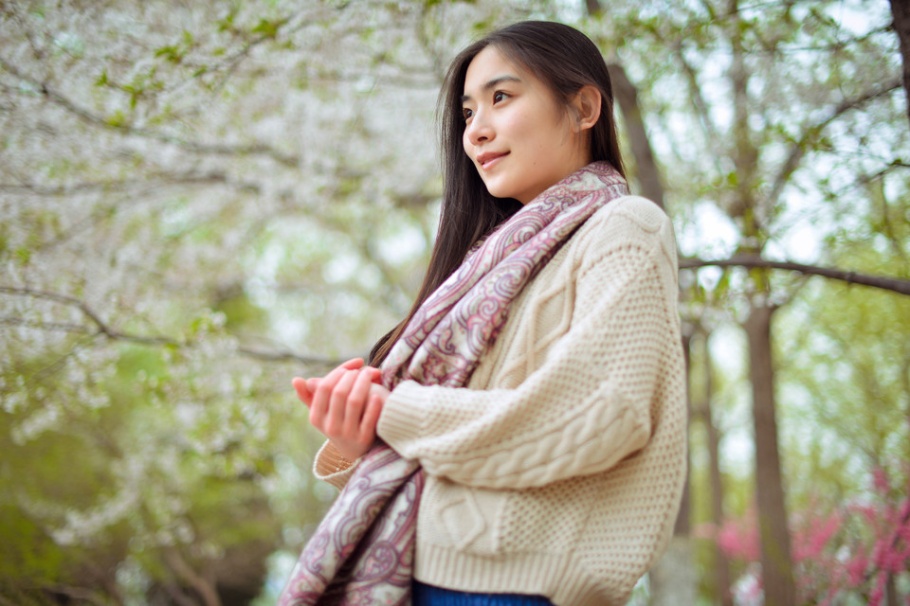 清纯美女梅花树下唯美写真照片(第14页)