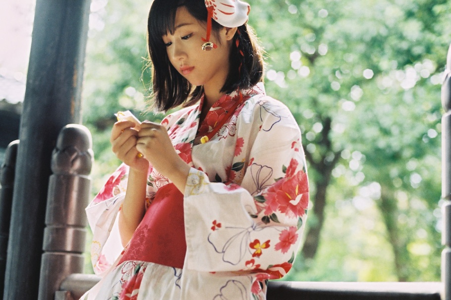日本和服美女居家生活照图片(第2页)