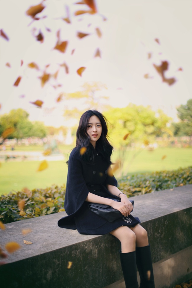 韩国美女模特尹善英校园写真图片(第2页)