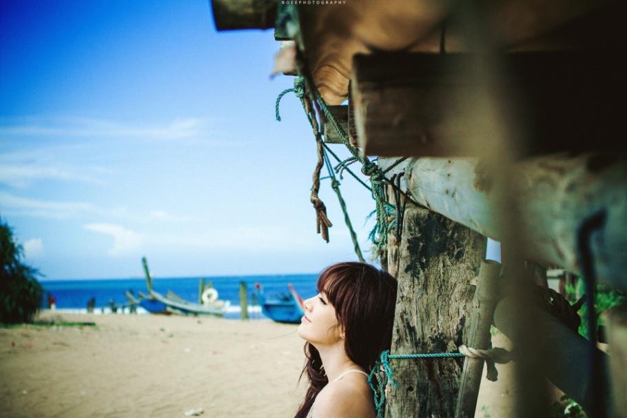 气质美女海滩清纯写真照片(第13页)