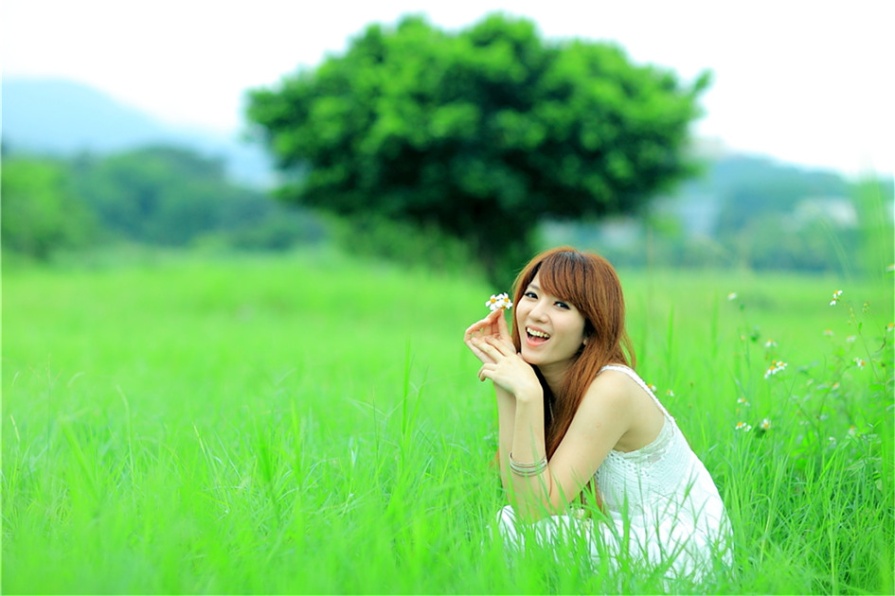 台湾清纯美女小静荷花池唯美写真照片(第18页)