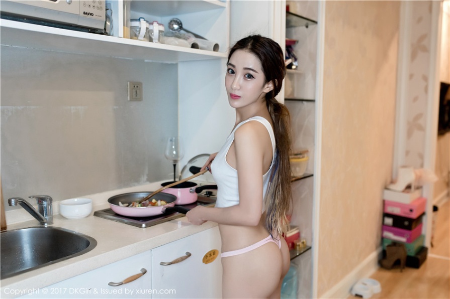 清纯美女欧尼anne浴室惹火写真图片(第24页)