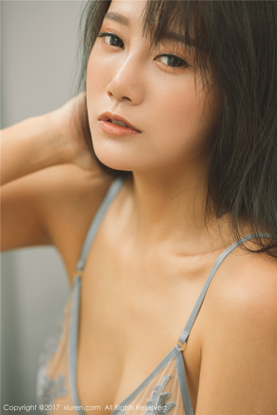 气质美女猩一性感真丝内衣私房照片(第34页)