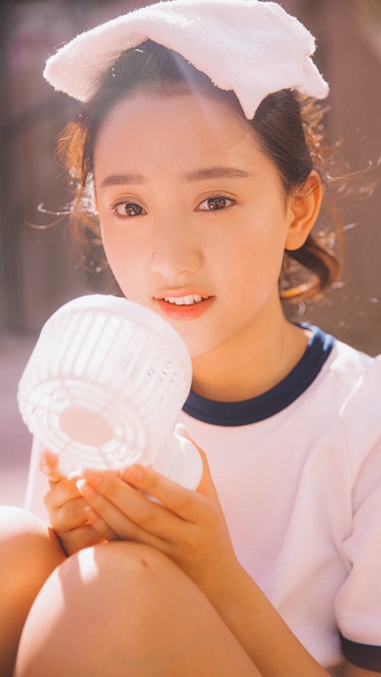 日本清纯女孩网球运动服写真(第3页)