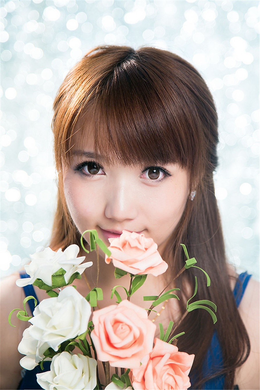 清纯美女默漠无荢向日葵田唯美写真图片(第100页)