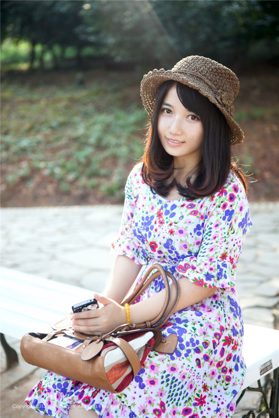 清纯美女默漠无荢向日葵田唯美写真图片(第106页)