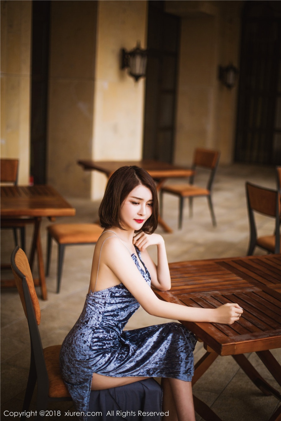 清纯美女廿十白皙粉嫩美腿床照诱惑(第21页)