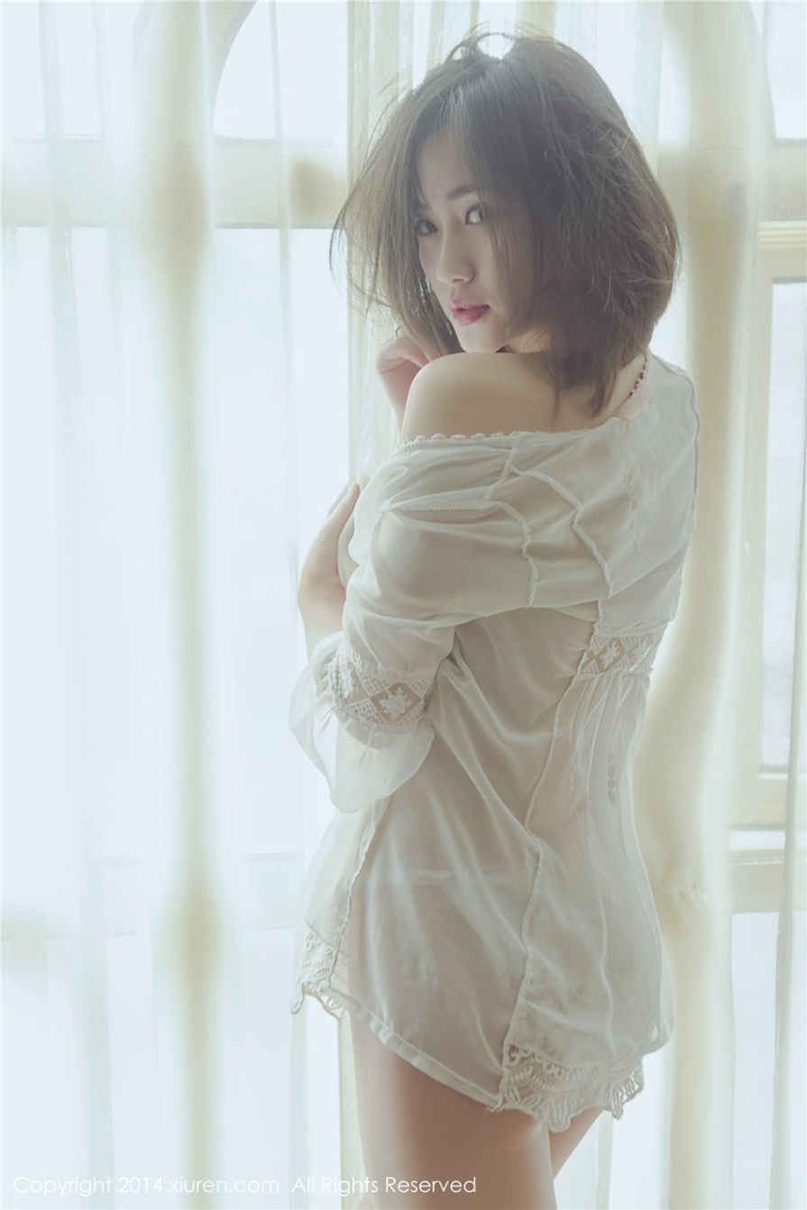 气质美女MAGIC室内透视装白皙粉嫩美腿诱惑私拍图片(第11页)