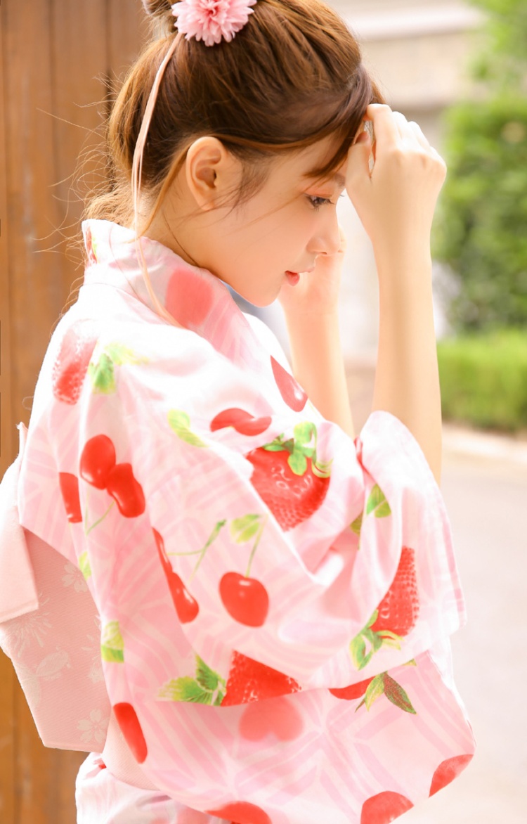 日本和服美少女户外街拍照片(第2页)