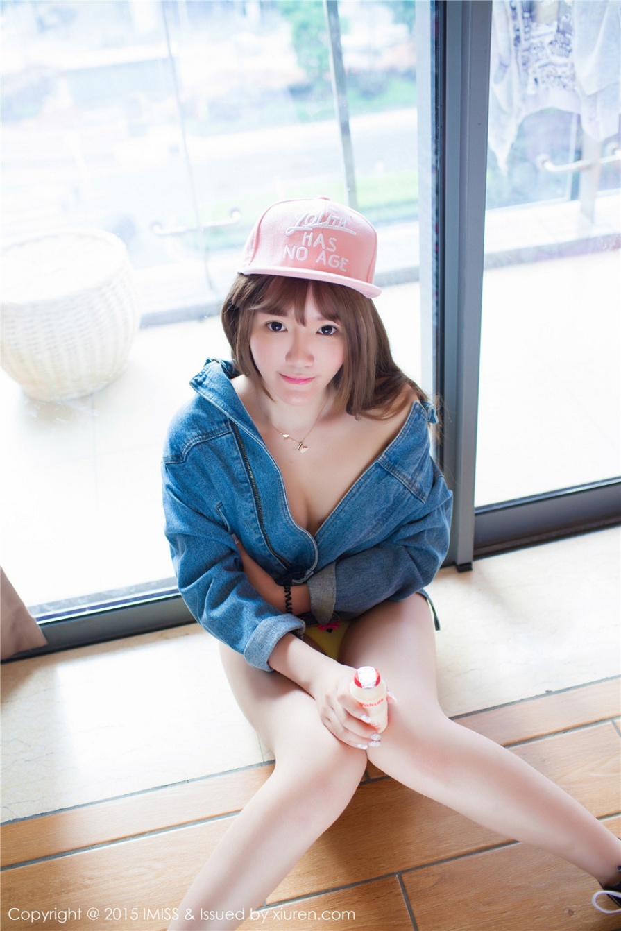 清纯美女小宝酱室内性感内衣美臀诱惑私拍(第20页)