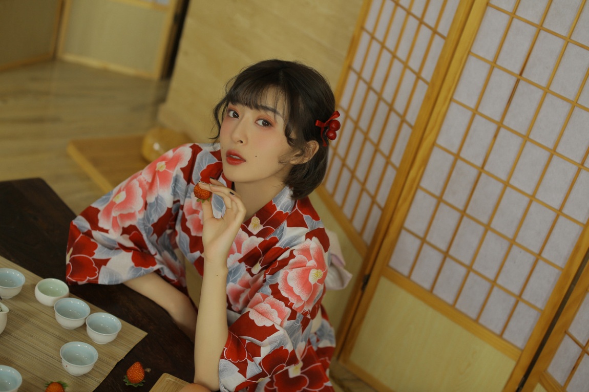 日本和服美女室内火狐狸COS写真图片(第5页)