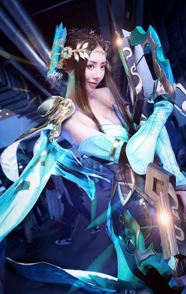 巨乳长腿美女cosplay王者荣耀虞姬图片(第4页)