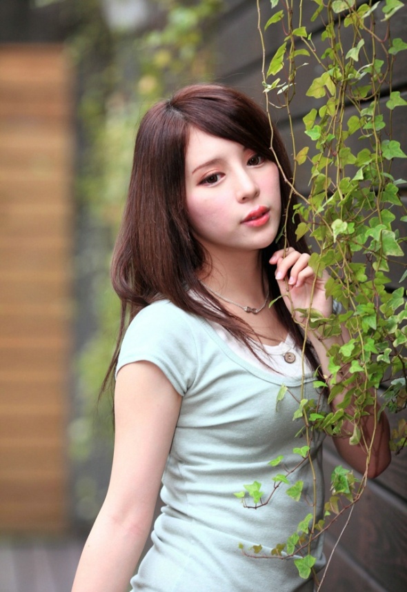 韩国清纯美女户外性感街拍照片(第7页)