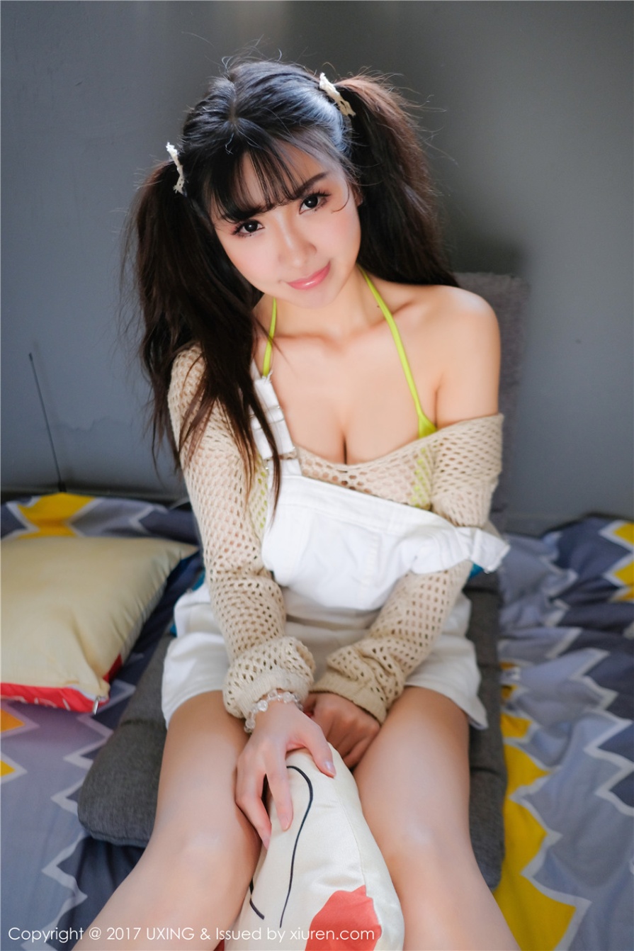 清纯学生妹晓茜sunny性感比基尼爆乳诱惑写真(第24页)