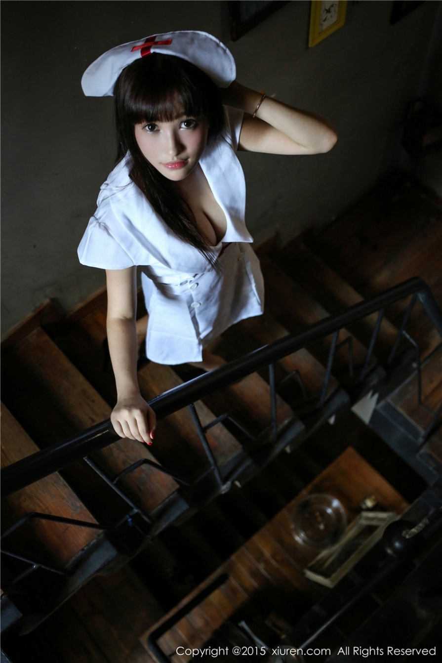 超可爱嫩模美女Nic妮可可情趣护士装爆乳诱惑写真(第53页)