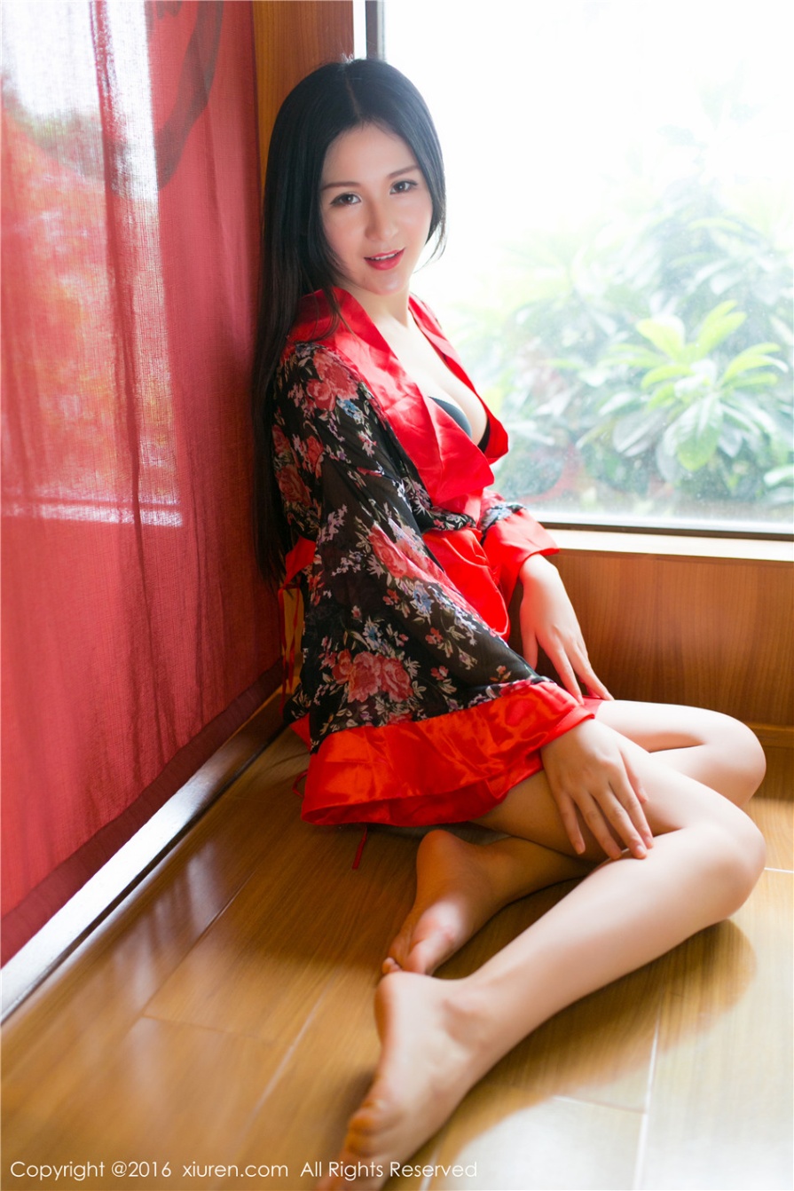 风骚美女唐雨辰TYC穿日本和服性感美腿诱惑私房照(第37页)