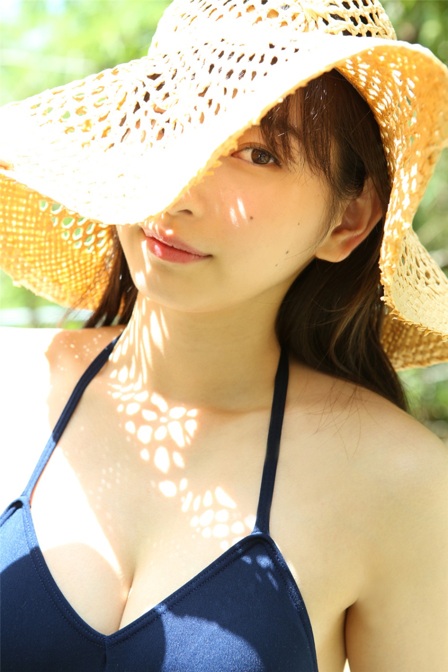 日本美女石田亜佑美户外性感比基尼雪白美乳诱惑写真(第35页)