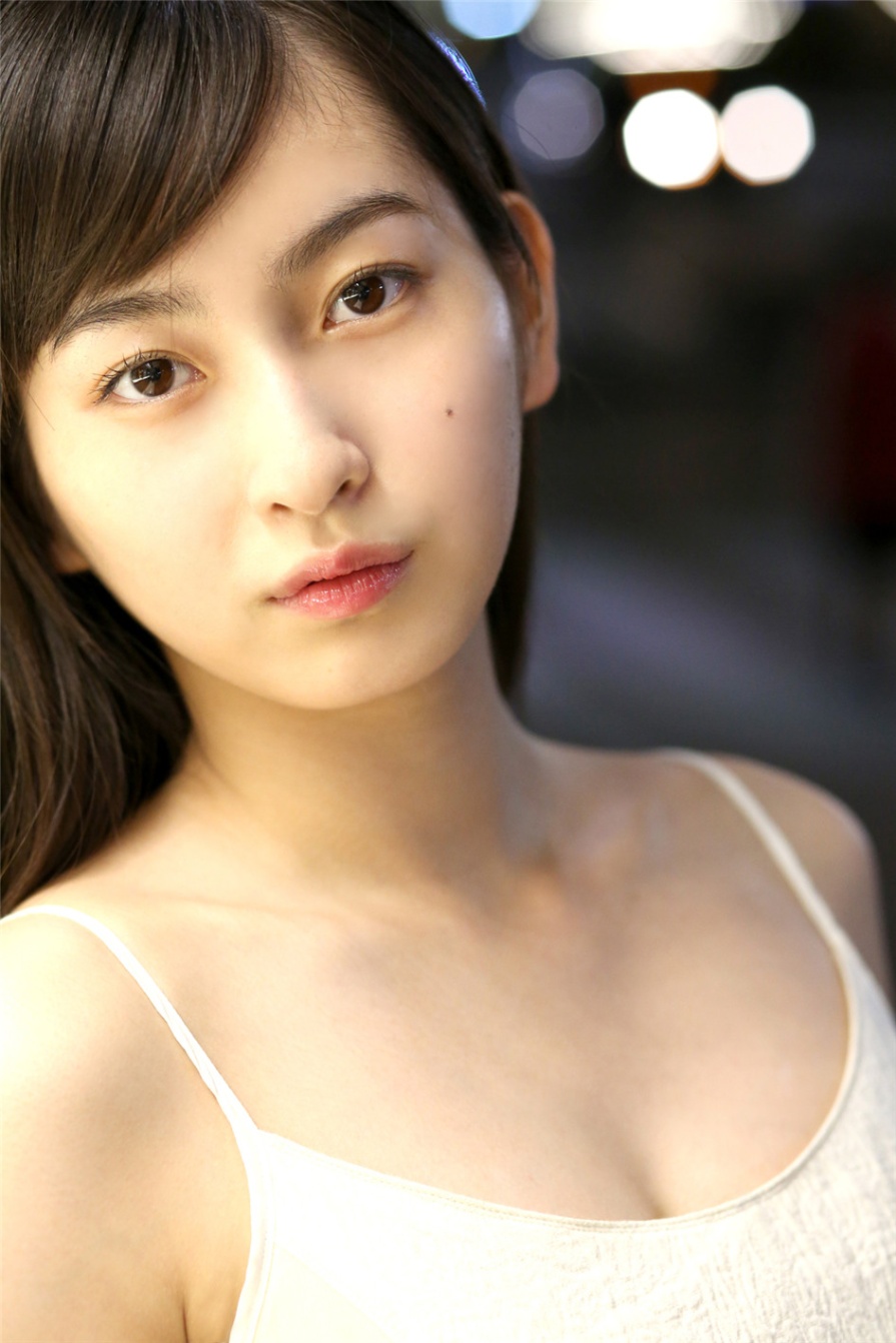 日本美女石田亜佑美户外性感比基尼雪白美乳诱惑写真(第67页)