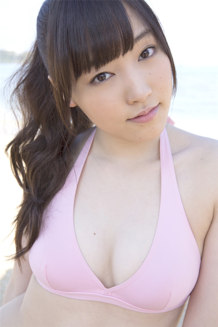日本清纯美女譜久村聖海边性感比基尼美乳诱惑写真(第38页)