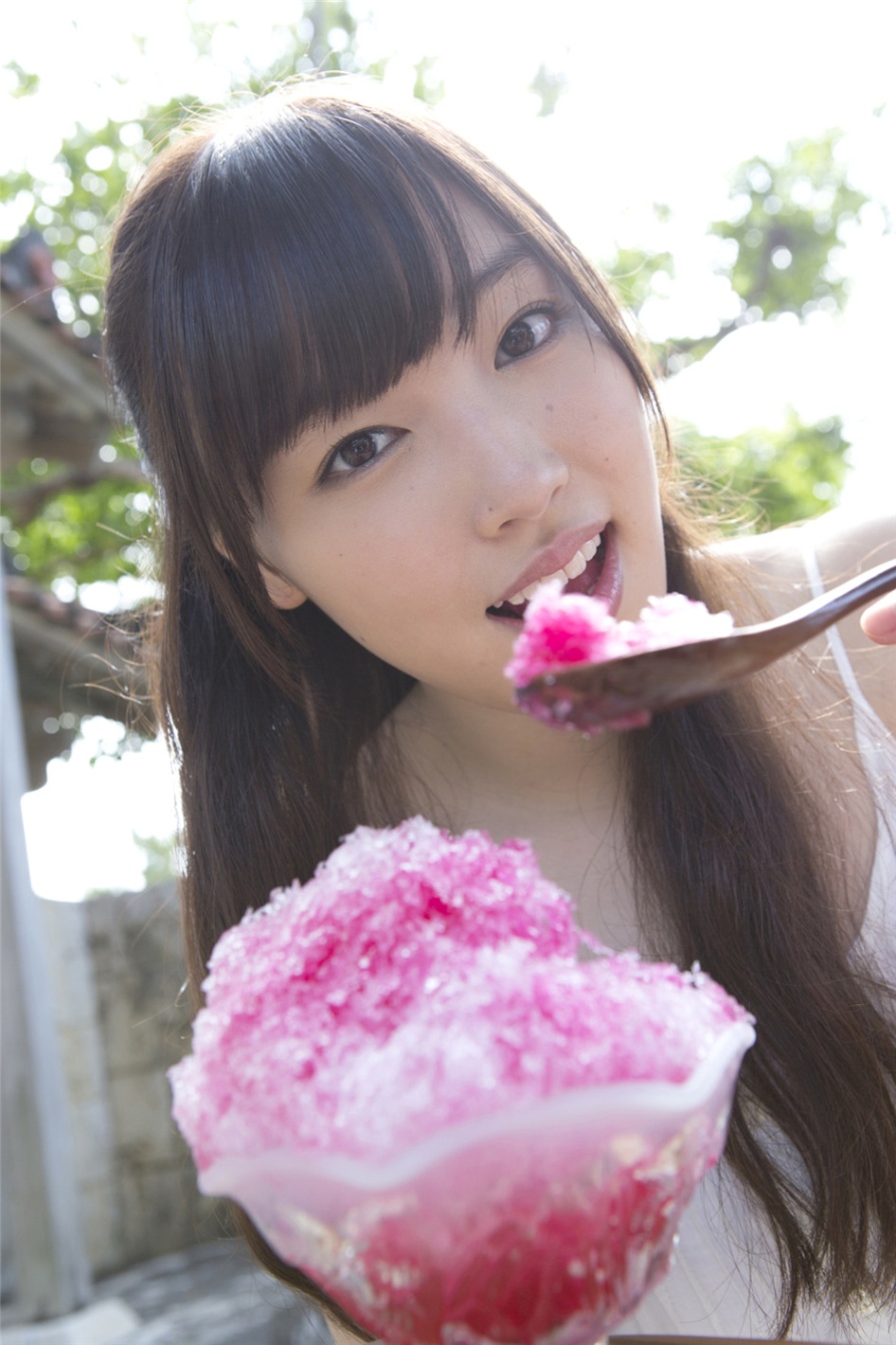 日本清纯美女譜久村聖海边性感比基尼美乳诱惑写真(第44页)