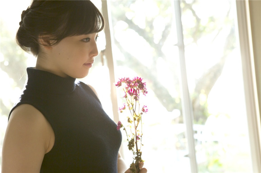 日本清纯美女譜久村聖海边性感比基尼美乳诱惑写真(第69页)
