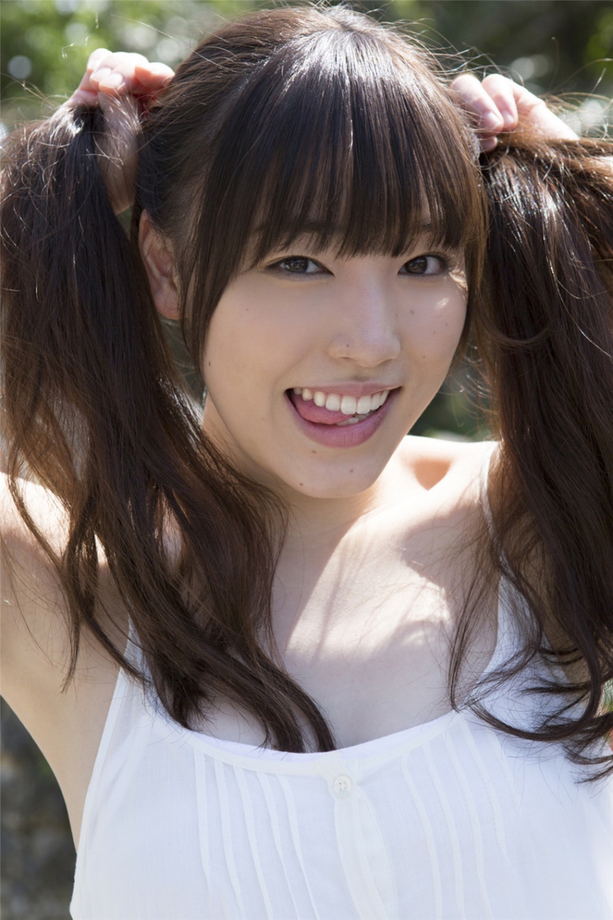 日本清纯美女譜久村聖海边性感比基尼美乳诱惑写真(第81页)