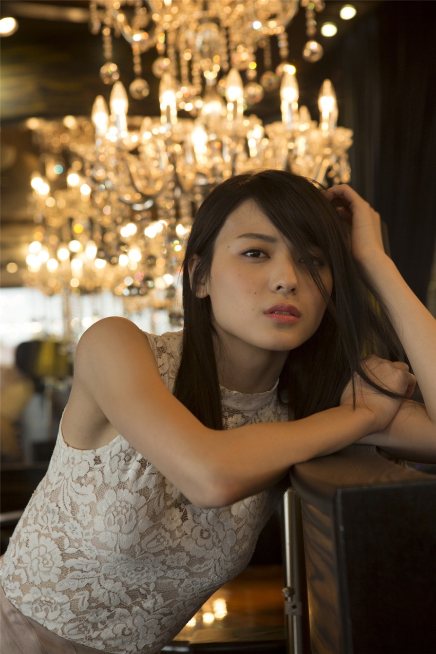 日本美女矢島舞美户外唯美生活照美乳诱惑写真(第50页)