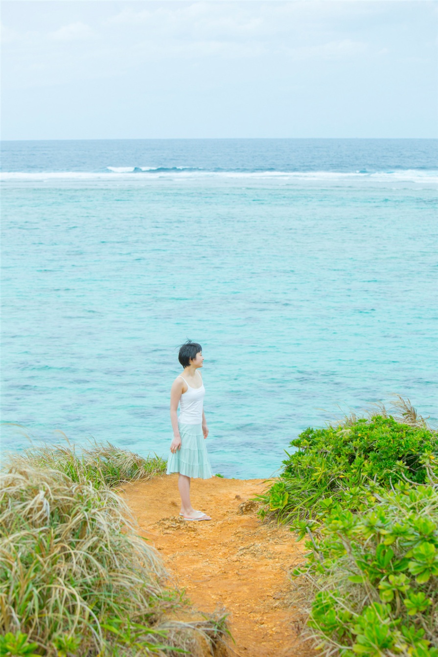 日本美女宮本佳林海边性感比基尼写真(第103页)