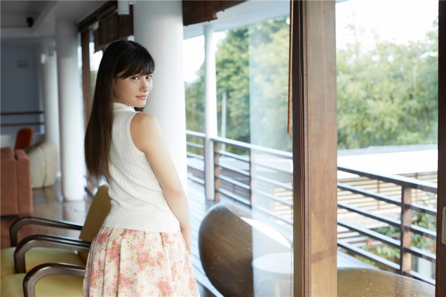 日本美少女江藤彩也香三亚旅拍性感比基尼诱惑写真(第76页)