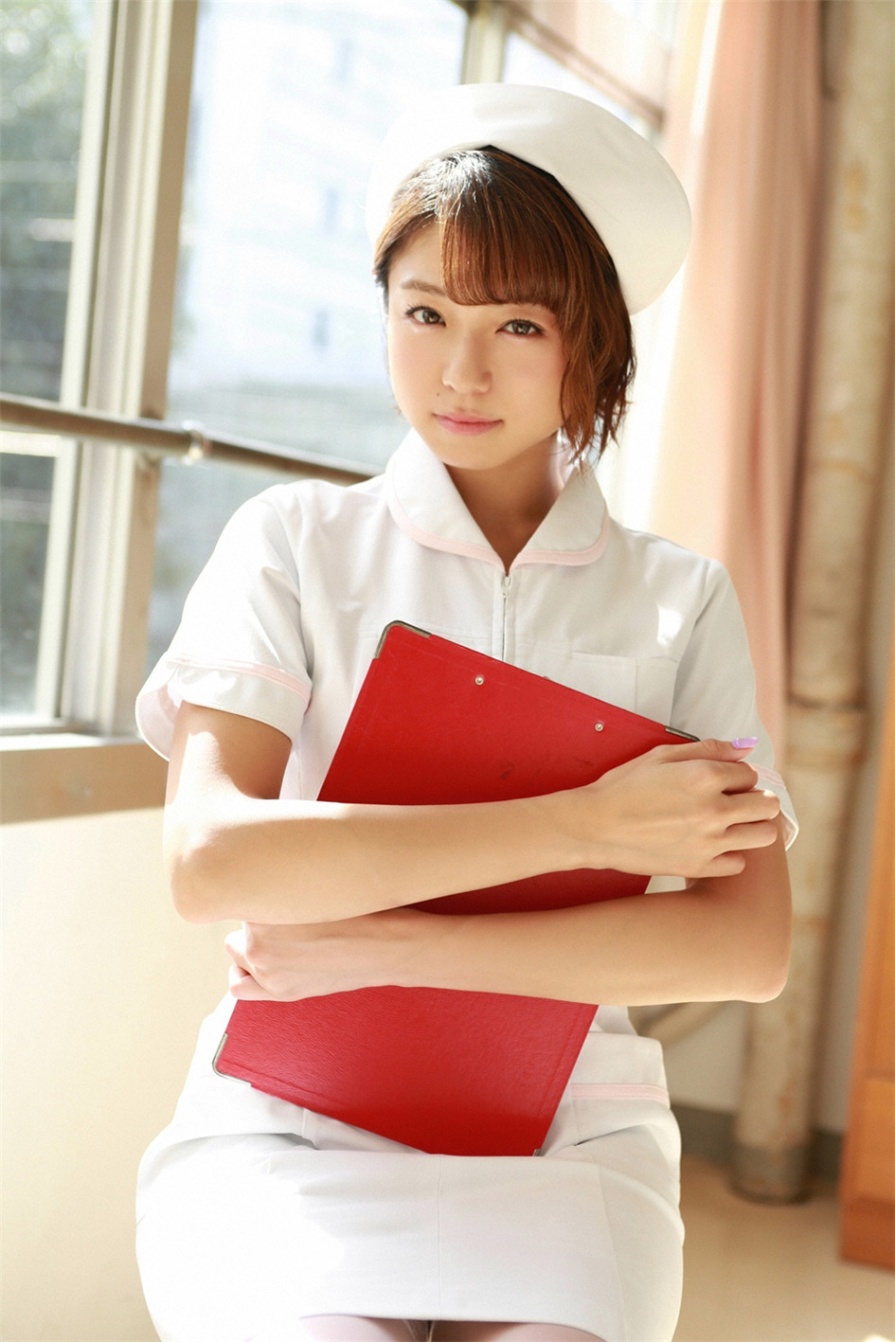 日本清纯美女中村静香室内性感内衣爆乳诱惑写真(第63页)