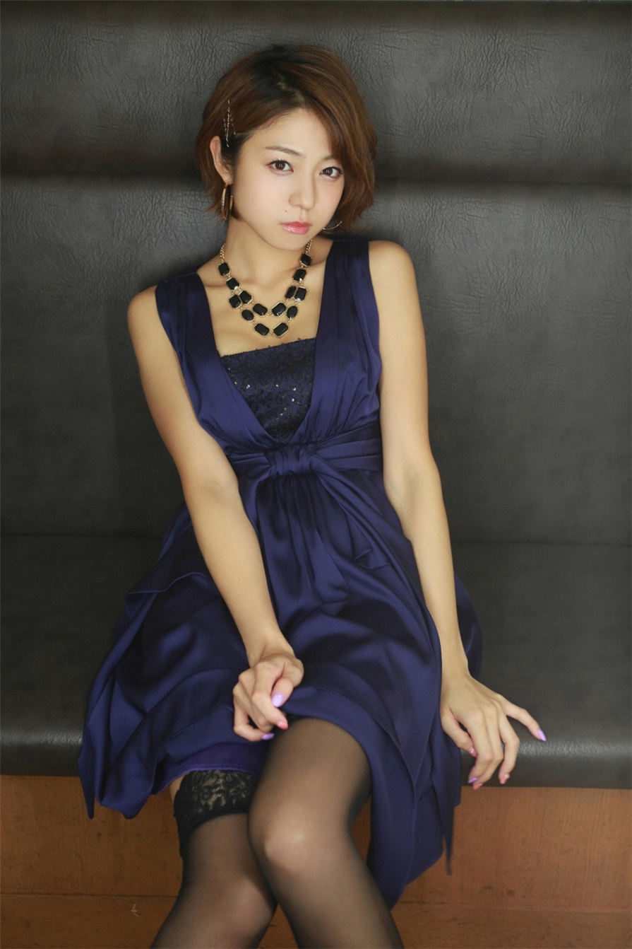 日本清纯美女中村静香室内性感内衣爆乳诱惑写真(第79页)