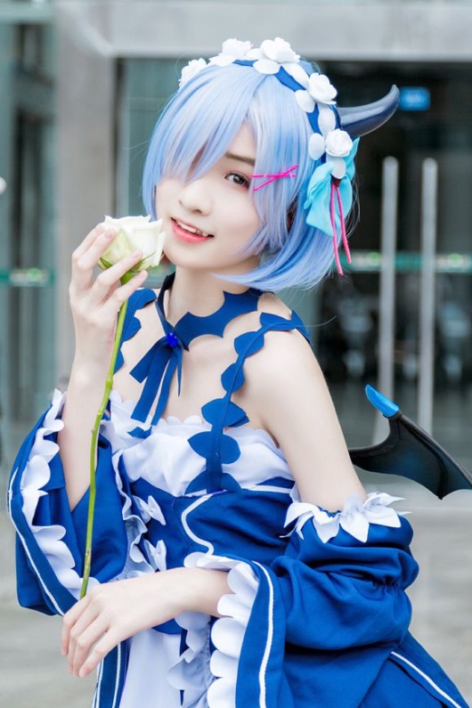 性感长腿美少女雷姆cosplay街拍图片(第7页)