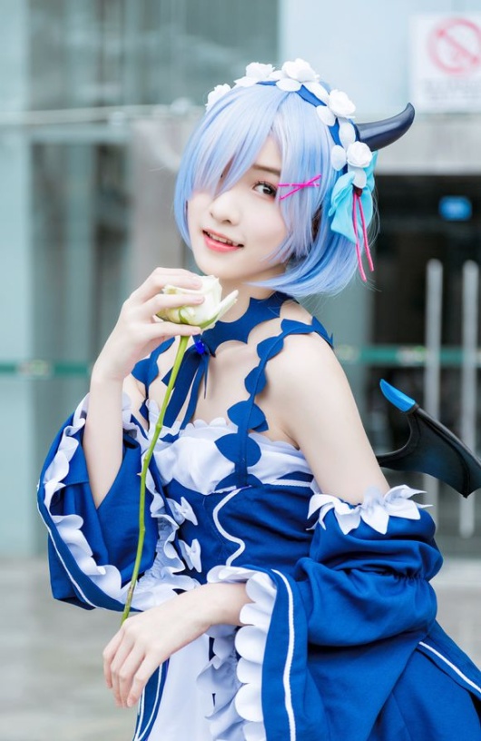 性感长腿美少女雷姆cosplay街拍图片(第9页)