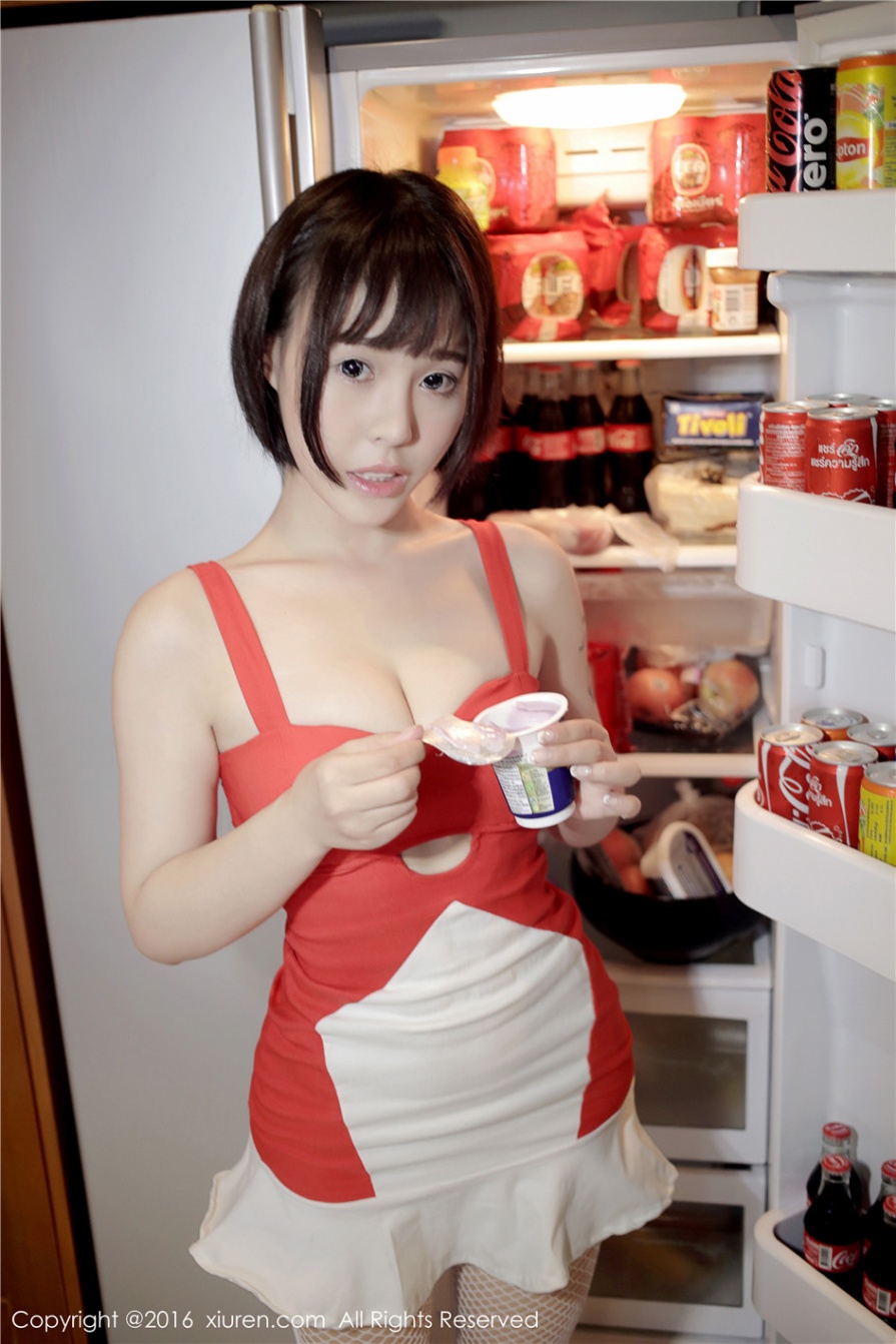 短发美女嫩模Evelyn艾莉性感丁字裤雪白美臀诱惑私房照(第24页)