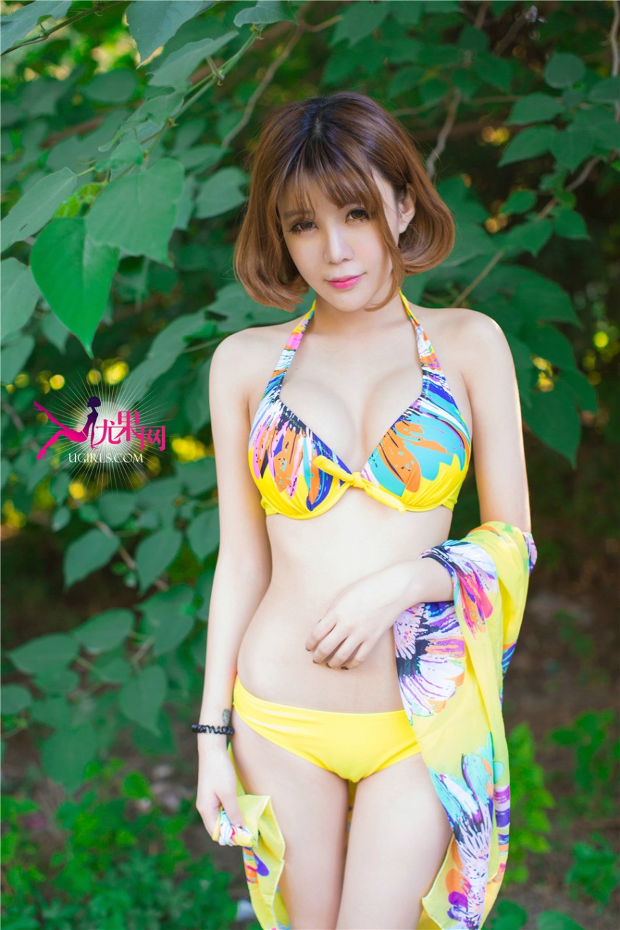 短发美女嫩模Alin户外粉嫩玉乳诱惑写真(第47页)