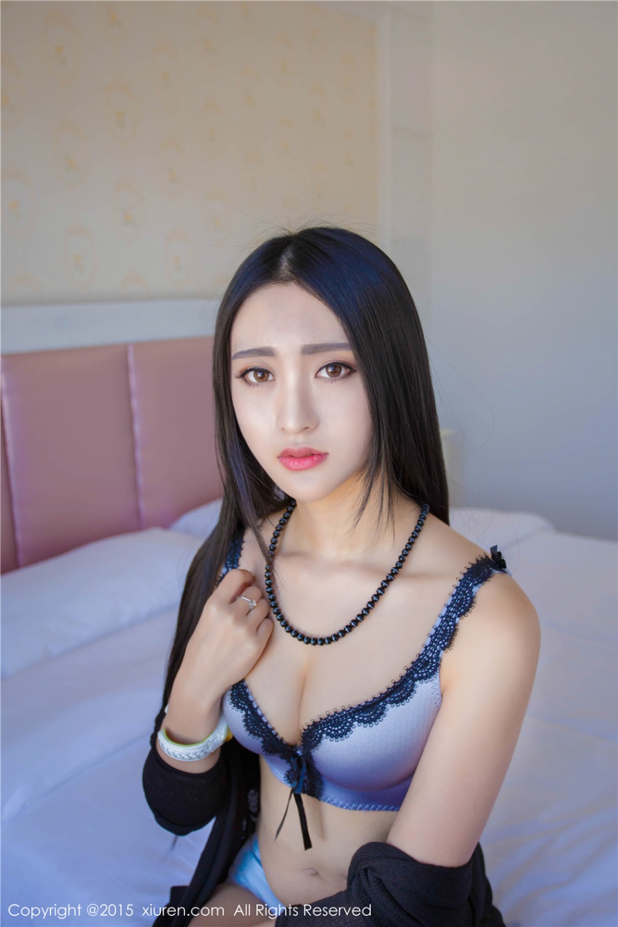 气质美女模特lucky咏丹室内性感内衣美乳诱惑写真图片(第24页)