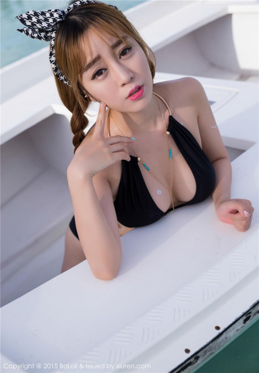 极品美女王语纯海边性感比基尼写真图片(第42页)