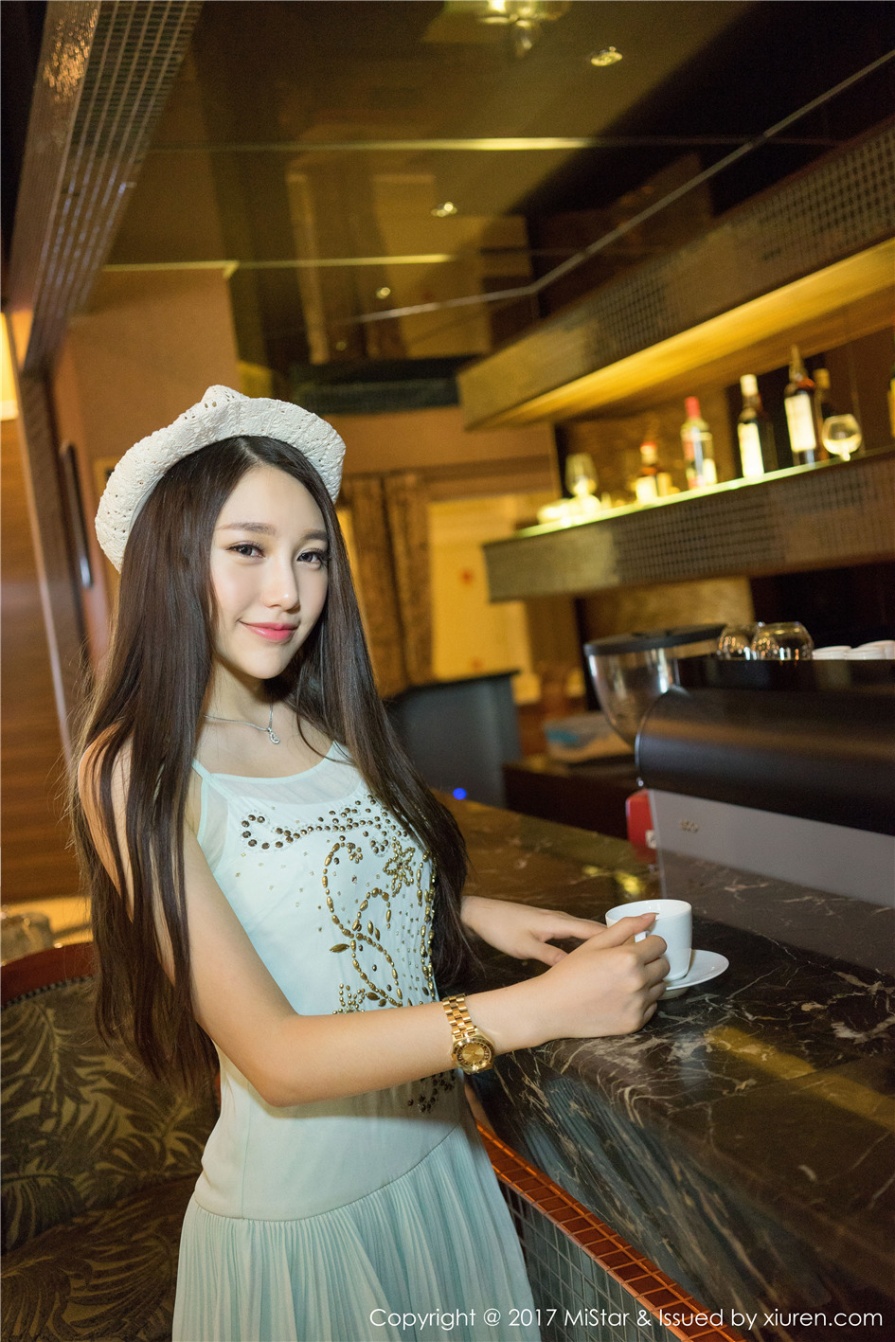 极品美女模特刘奕宁Lynn生活照唯美写真图片(第37页)