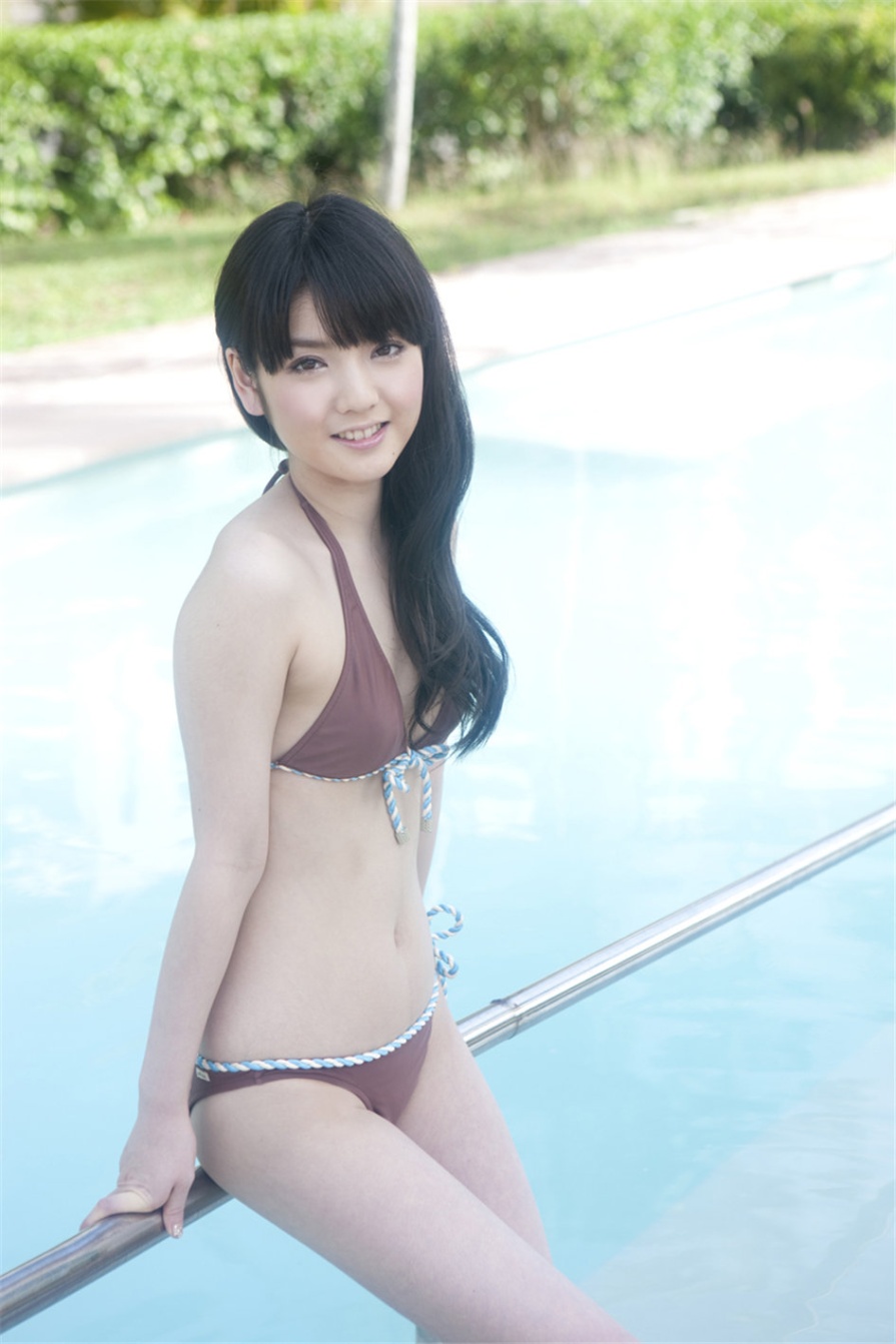 日本甜美可人美少女道重さゆみ比基尼唯美写真图片(第75页)
