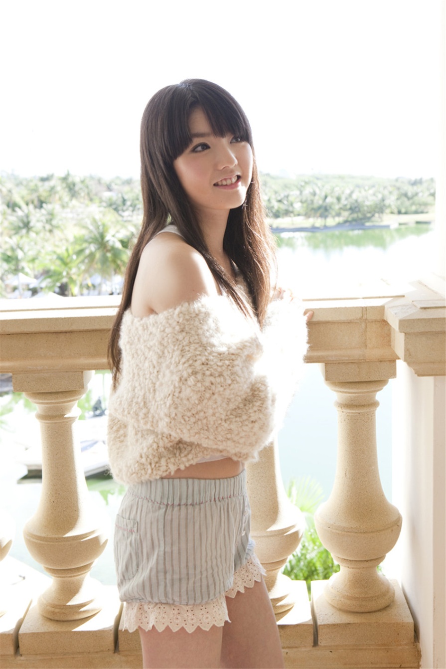 日本甜美可人美少女道重さゆみ比基尼唯美写真图片(第79页)