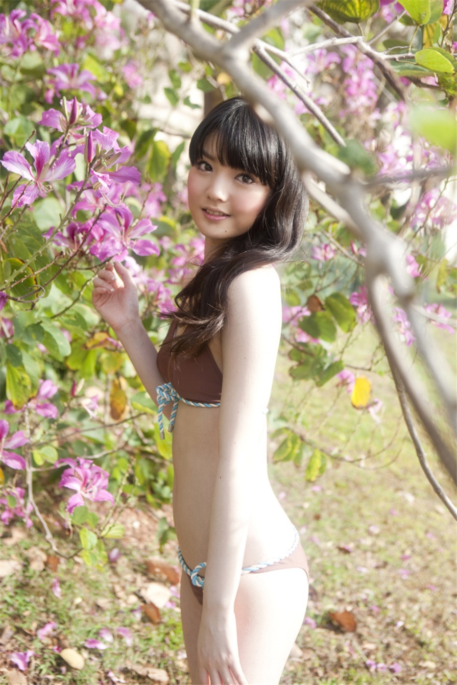 日本甜美可人美少女道重さゆみ比基尼唯美写真图片(第85页)