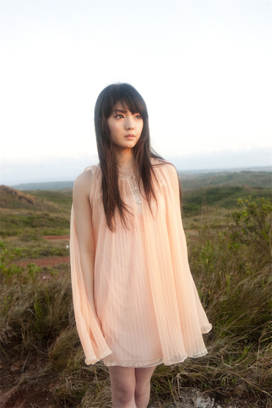 日本甜美可人美少女道重さゆみ比基尼唯美写真图片(第101页)
