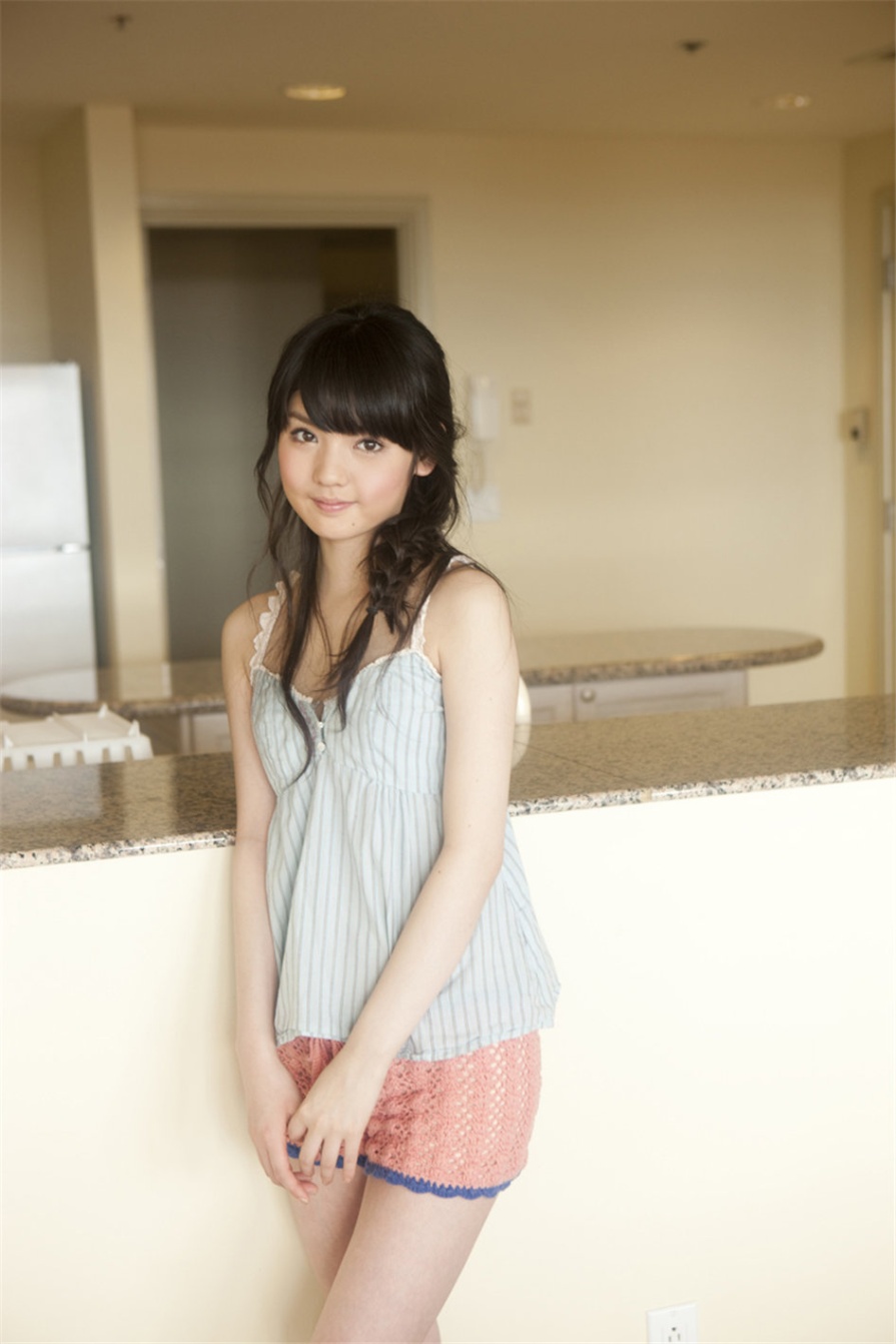 日本甜美可人美少女道重さゆみ比基尼唯美写真图片(第105页)