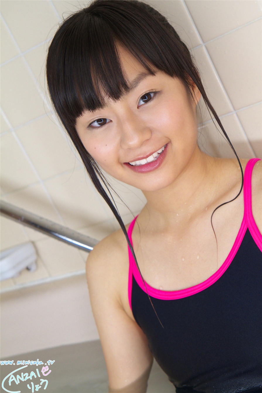 日本美少女安西涼生湿身私房写真照片(第35页)