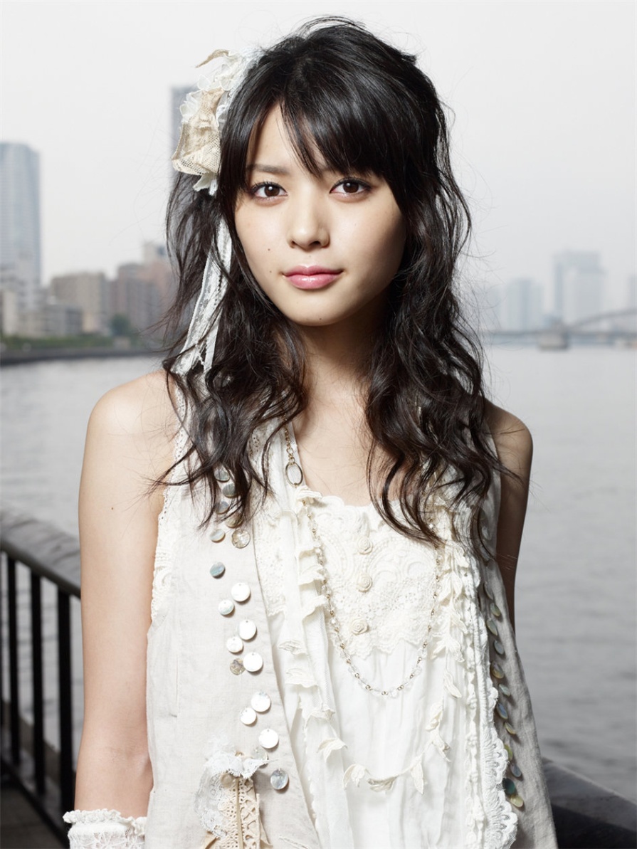 日本美女矢島舞美性感比基尼摄影艺术照片(第113页)