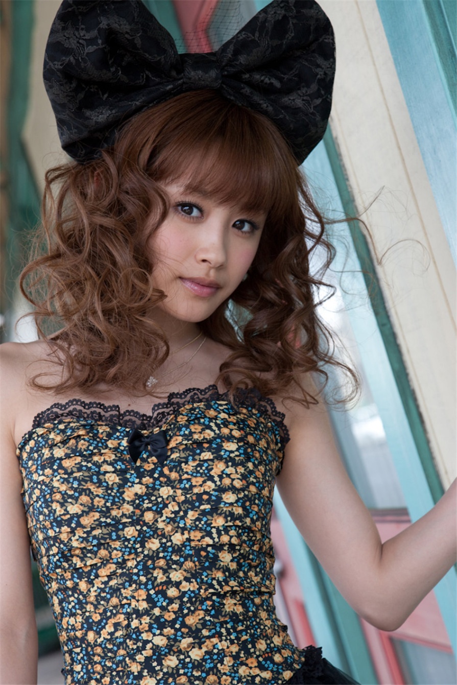 日本美女高橋愛女仆制服写真照片(第14页)
